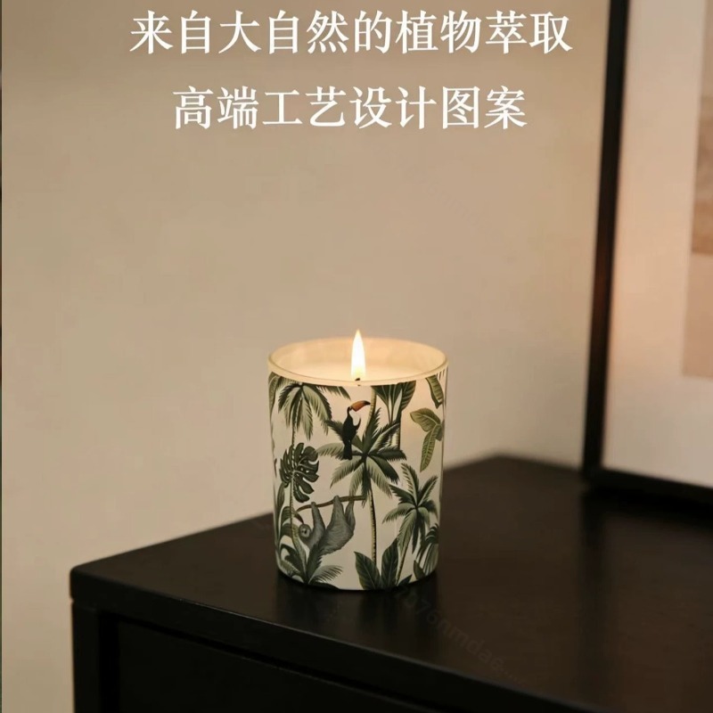 شمعة معطرة في وعاء زجاجي من شم - مراجعة Home Fragrance Luxury وسعره