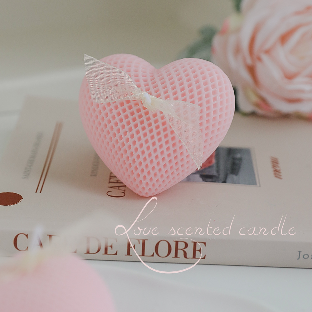 شمعة معطرة مخصصة على شكل قلب ل - مراجعة Fragrance In Home وسعره