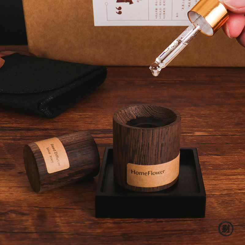 ناشر عطر الجوز الأسود - عطر من - مراجعة Home Fragrance Diffusers وسعره